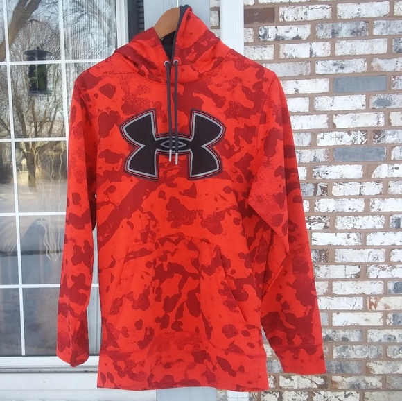 red camo under armour hoodie